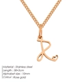 Collana in acciaio inossidabile oro rosa con ciondolo lettera R e dettaglio cuore - R-Oro Rosa