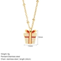 Goldene Edelstahlkette mit rot-weißem gepunktetem Weihnachtsgeschenk-Anhänger - Geschenkbox Halskette (G8)