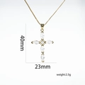 Λεπτομέρεια διαστάσεων 40x23mm χρυσού σταυρού με ένθετα κυβικά ζιργκόν - Μενταγιόν με Διαφανή Πέτρα Μόνο (Χωρίς Αλυσίδα)