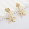 Detailansicht der Seestern-Ohrringe mit Goldbeschichtung und glitzerndem Zirkonia-Besatz - Exquisiter Seestern Pavé-Stil (#9)