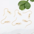 Ganchos para pendientes de cobre bañados en oro de 18K con bola y muelle decorativo - Galvanoplastia de oro real con conservación de color / Dorado