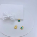 Détail d'un pendentif cadenas en cœur plaqué or 18K avec incrustation de turquoise - Motif Coeur Turquoise Serrure Dorée (6)