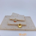 Detailansicht des zwinkernden Smiley-Anhängers mit Vergoldung und Zirkonia-Mikropavé - Stil 4 (Anhänger Ohne Kette)