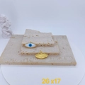 Λεπτομέρεια μενταγιόν Evil Eye με μέγεθος 26x17mm και χρυσή ανάγλυφη πίσω πλευρά - Στυλ Μακρύ Μάτι με Κουκκίδες (#6)