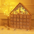 Ξύλινο ημερολόγιο Advent με 24 συρτάρια και σκηνή ταράνδων με φωτισμό LED - Στυλ Καλύβα