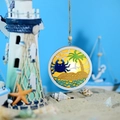 Lampada LED in legno a sfera tema mare con sagome di granchio e palme decorativa - 9*9*2.5CM / Spiaggia
