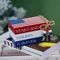 Decorazione di finti libri in legno patriottici con motivo Stars and Stripes e perline - Libri Patriottici Rossi