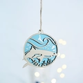 Decorazione da parete in legno a tema squalo marino con design blu e corda di canapa - Stile Rotondo Cavo / Squalo