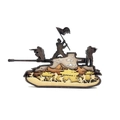 Scultura carro armato 3D in legno multistrato con sagome di soldati per decoro patriottico - Carro armato