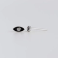 Macro-detail van S925 sterling zilveren boze oog oorknopjes met zwart emaille en zirkoon - 925 zilver / Zwarte Emaille Witte Strass (Platina)