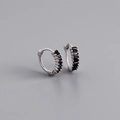 Detailed close-up of 925 sterling silver hoop earrings with black rectangular zircons - 925 Silver / Black Zirconia (Silver)