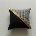 Moderner Kissenbezug mit schwarzem Samt, Hahnentrittmuster und goldenem Trennstreifen - 45x45 cm / Mit gebürstetem hochelastischem Kern / Diagonales Spleißen (Stil 1)