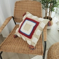 Böhmischer Kissenbezug mit Stickerei in Rot und Blau und bunten Quasten an den Ecken - Quadratischer Getufteter Stil (1) / Mit Hochelastischer Baumwollfüllung