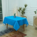 Wasserdichte rechteckige nordische Tischdecke in leuchtendem Hellblau mit Matt-Effekt - Himmelblau