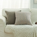 Federe per cuscini in velluto verde oliva e jacquard geometrico grigio su divano - Con Nucleo in Cotone 400g / Grigio Marrone