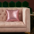 Federa per cuscino con paillettes rosa e lucentezza metallica su divano di velluto - Rosa / 40*40 Con Un Nucleo In Tessuto Non Tessuto Tridimensionale Da 400 G
