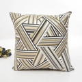 Federa per cuscino moderna bianca e grigia con strisce geometriche dorate - Con Anima in Cotone / Stile Linee Geometriche (2)