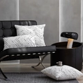 Fodere per cuscini moderne in ciniglia con motivo chevron bianco e nero - 45x45 (Con Nucleo Elastico 500g) / Bianco