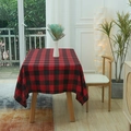 Klassiek rood en zwart geblokt tafelkleed op houten tafel voor decoratieve eethoek - 60*60cm / Rood & Zwart