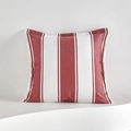 Vierkante kussensloop met rood-witte verticale strepen en decoratieve ruches aan de rand - 45*45 (Zonder Vulling) / Brede Streep Geperste Rand
