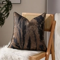 Luxe sierkussen met bronzen abstracte textuur en zwarte bies op een houten stoel - Alleen hoes / Zwart