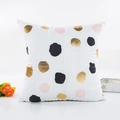 Housse de coussin blanche avec pois noirs, dorés et roses en tissu moderne doux - Pois Tricolores (11)