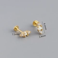 Dettaglio piercing labret in argento 925 e opale con misure 8,2mm x 3,4mm e perno da 7,5mm - Stile 7 Navette Fila di Strass / Oro