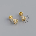 Dettaglio del labret a stella in argento 925 con opale e zirconi, 5,2x5mm e asta 7,5mm - Stile 8 Stella Con Strass / Oro