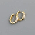 Dettaglio del marchio S925 su orecchini a cerchio geometrici placcati in oro 18k - Orecchini a Cerchio con Strass a Forma di U (S-E1554) / Oro