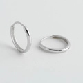 Dettaglio degli orecchini a cerchio in argento sterling S925 con marchio visibile - Argento 925 / Diametro Interno 16mm (Argento)