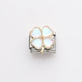 Italienischer Modular-Charm mit goldenem vierblättrigem Kleeblatt und Perlmutt-Herzen - 3D Kleeblatt-Stil (13)