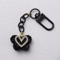 Portachiavi a forma di orso con strass neri e motivo a cuore in diamanti bianchi - Stile Orso Nero Cuore (2)
