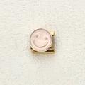 Charm faccina sorridente in smalto rosa con base dorata per bracciale modulare - Faccina Rosa Rotonda (5)
