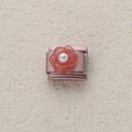 Rosa Harzblume mit Perle auf hellrosa Edelstahlglied für modulares Armband - Künstliche Perle Rosa Blume (ZT-MK-287-11)