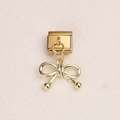 Goldenes italienisches Bettelarmband-Element mit einem dekorativen Schleifenanhänger - Gold Schleife Stil(13)