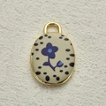 Colgante ovalado vintage con flores azules y marco dorado para joyería artesanal - Estilo de Flor Azul con Lunares (16)