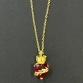 Gotische goldene Herz-Halskette mit rotem Edelstein und Dornenkreuz im Flammendesign - Goldene Dornen Kreuz Herz Stil (7)