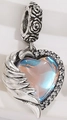 Herzanhänger in Vintage-Silber mit meersalzblauem Opal und Engelsflügel-Design - Flügel Herz
