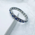 Italienisches Charm-Armband aus Edelstahl mit ovalen blauen Edelsteinen und Retro-Muster - Vintage Eingefasster Blauer Stein Stil (4)