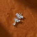 Elegante ciondolo a doppio fiocco in argento con zirconi scintillanti e goccia d'acqua - Ciondolo Goccia d'Acqua Doppio Fiocco (7) / Argento