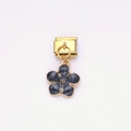 Italian modular charm link with a golden flower pendant featuring grey enamel petals - Gray Textured Flower