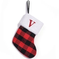 Chaussette de Noël à carreaux rouges et noirs avec revers en fourrure et lettre V - Lettre V