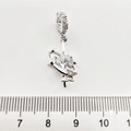 Vue détaillée d'un pendentif cœur en argent avec zircon et échelle de mesure de taille - Cœur Papillon Or Blanc