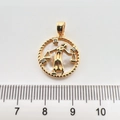 Detailansicht Waage Sternzeichen-Anhänger mit Perlmutt und Gold-Finish-Textur - Waage Weißes Perlmutt