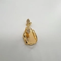 Dettaglio base pendente barocca rettangolare placcata oro 18K con foglie di zircone - Ciondolo Solo (Senza Catena/Perla) - Oro / Oro