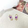 Macro shot of rectangular gold resin charm with dried purple flowers for DIY jewelry - Rectangle / Purple Flower