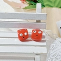 Dettaglio di perline mostro in acrilico rosso con faccine buffe per gioielli fai-da-te - Stile Piccolo Mostro (AC98) / Rosso