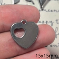 Ciondolo a cuore 3D in acciaio inossidabile opaco argento, design cavo, 15x15mm DIY - Cuore Cavo