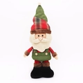 Kerstelf pluche pop met rood-groen geruite muts en witte baard in zittende houding - Kerstman