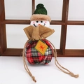 Weihnachtsgeschenktüte mit Schneemann-Motiv, rotem Karostoff und Kordelzug - Schneemann
